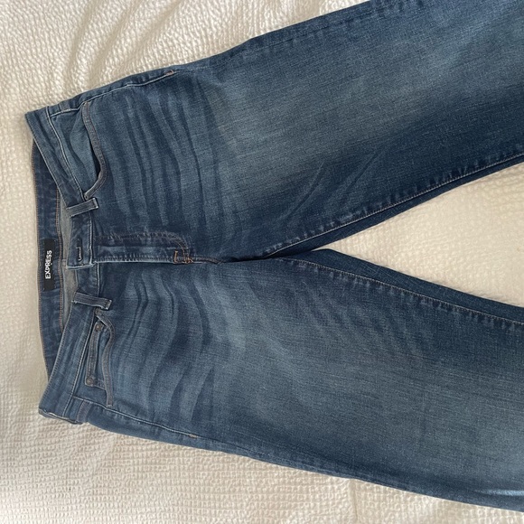 Express hyper stretch slim fit jeans 2 pair 33/32 and 3 pair of 34/32. $20 each. - Picture 3 of 12